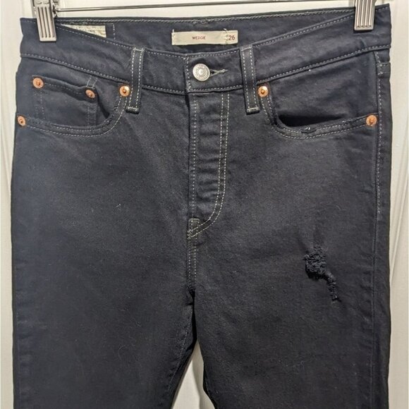 Levi's | Wedgie Icon in Black Desert - Picture 5 of 13
